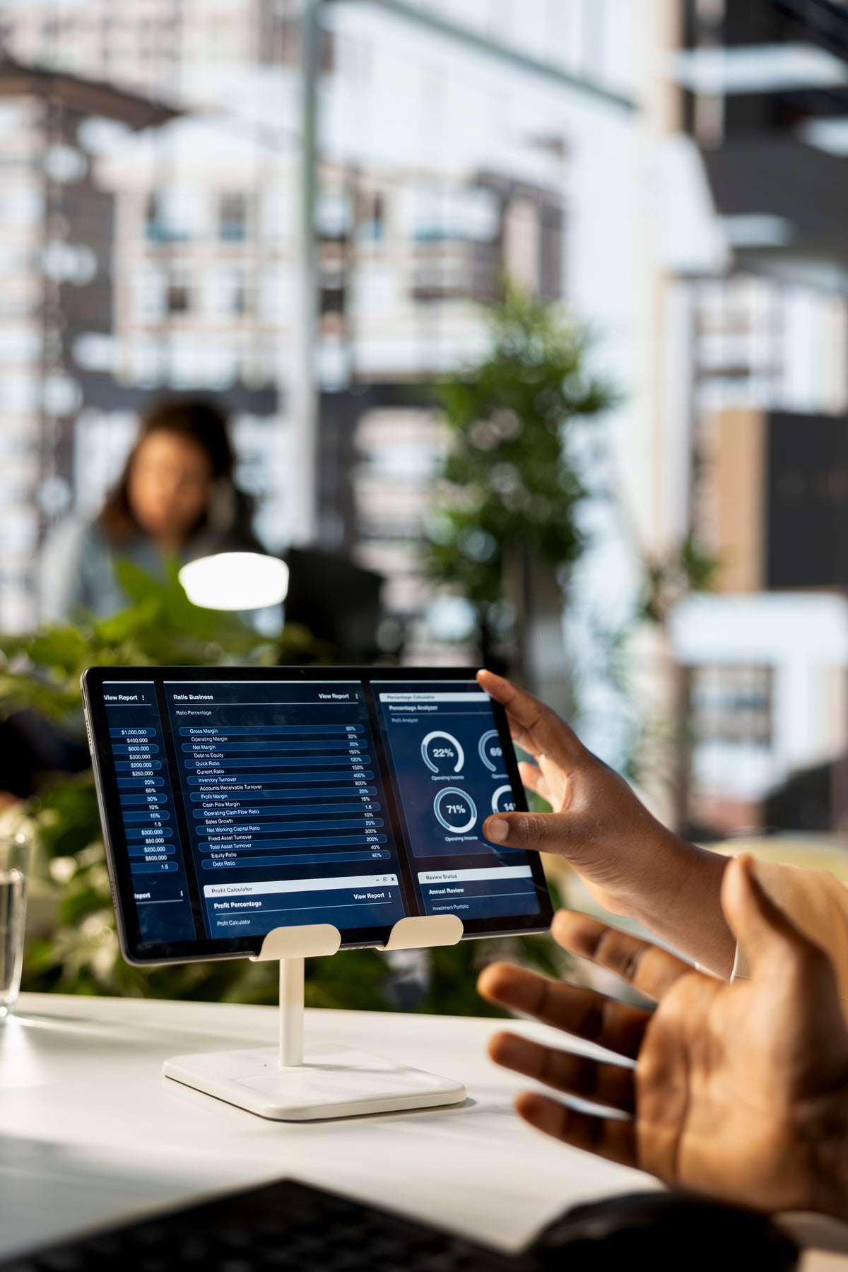 Software updates for smart perfume vending machines with improved system performance